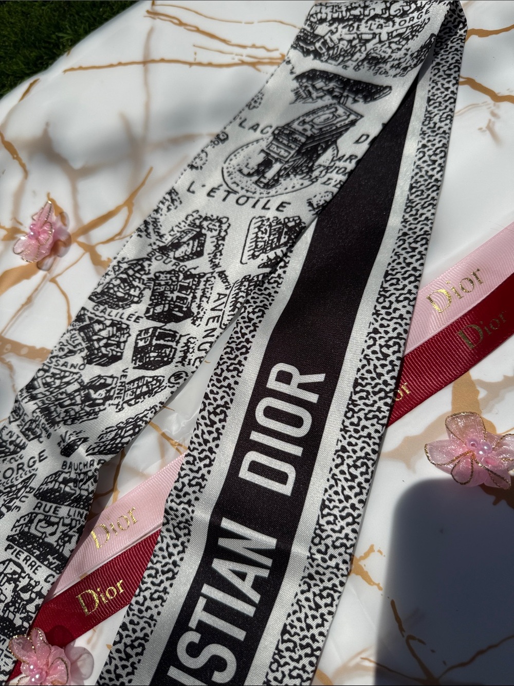 Dior mitzah scarf 100% silk new with tag - Picture 4 of 4